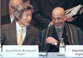 (4)Int'l donors confab on Afghan reconstruction begins in Tokyo